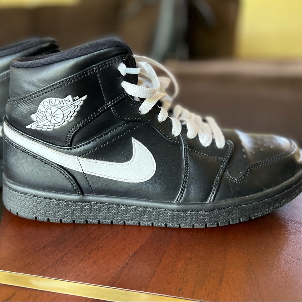 Jordan 1s